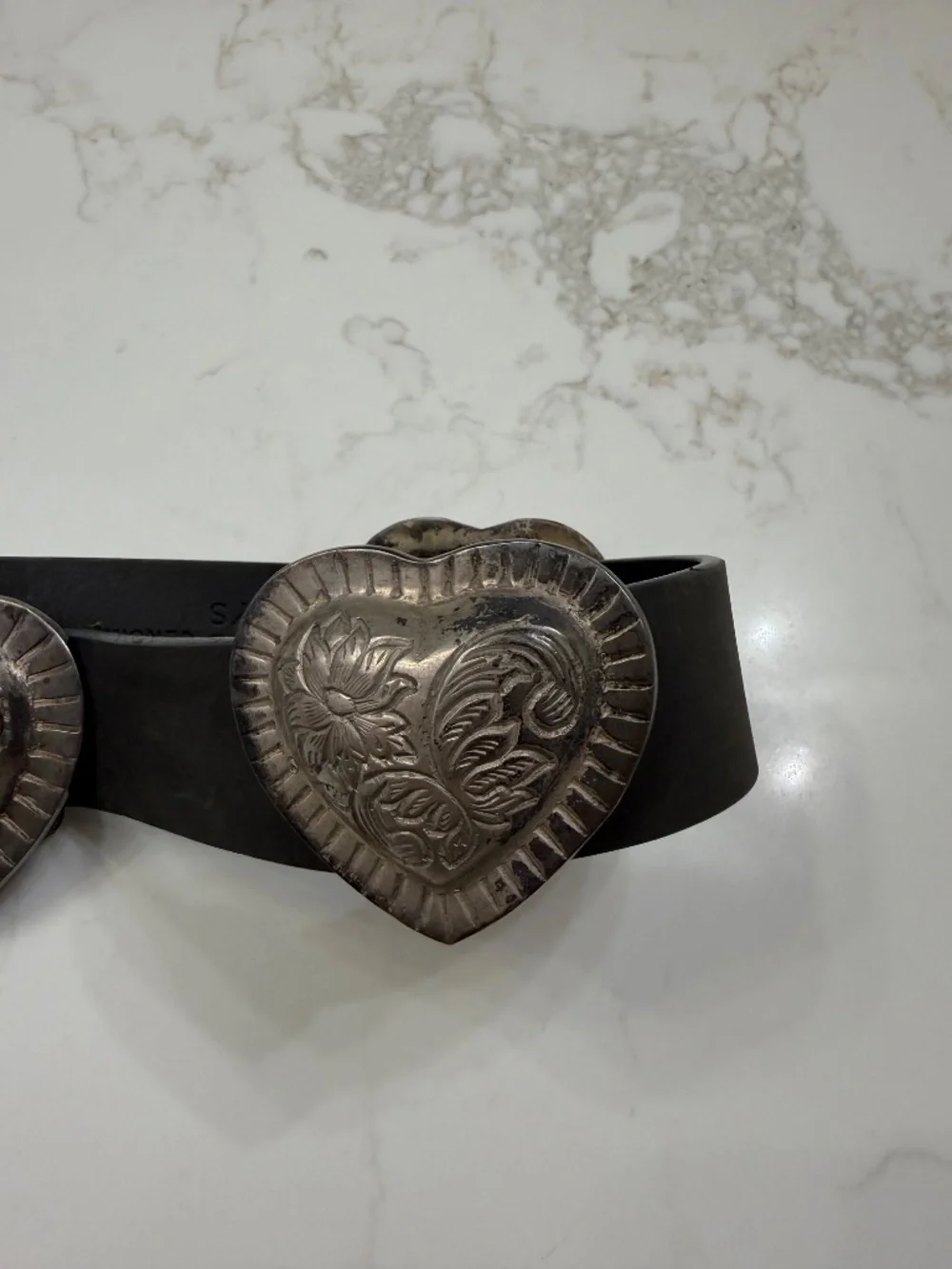 JENNY AND THE BOYS - Women's Belt - HEARTS DESIGN - BLACK Leather - Size M